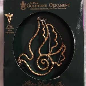 Gloria Duchin Goldtone Dove Ornament